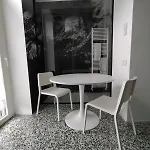 Apartment Mandello Amorevole Dimora In