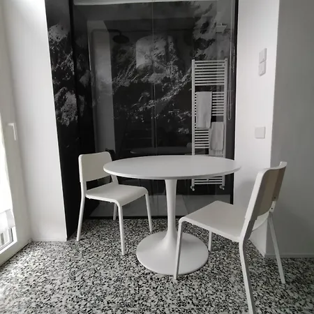 Mandello Amorevole Dimora In *